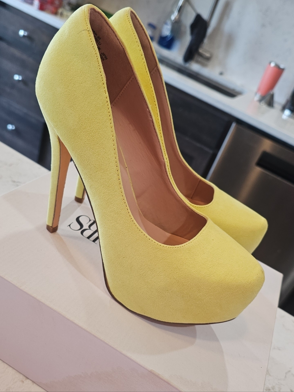 Dream Pairs Yellow Platform High Heel Pumps